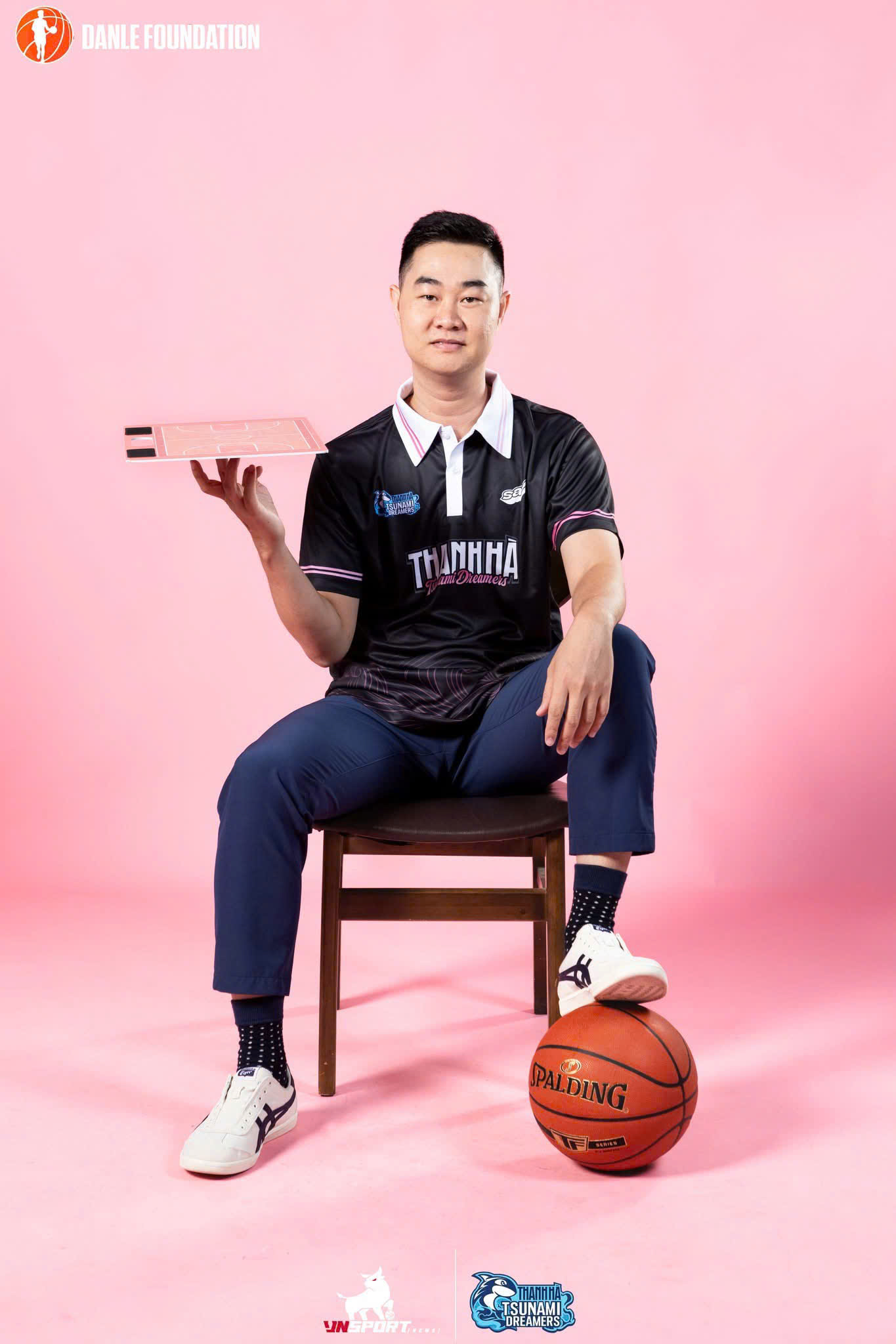 Head Coach. Đỗ Xuân Nam